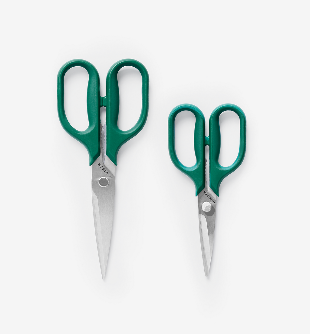 Misen kitchen shears set in green, large and small scissors with stainless steel blades